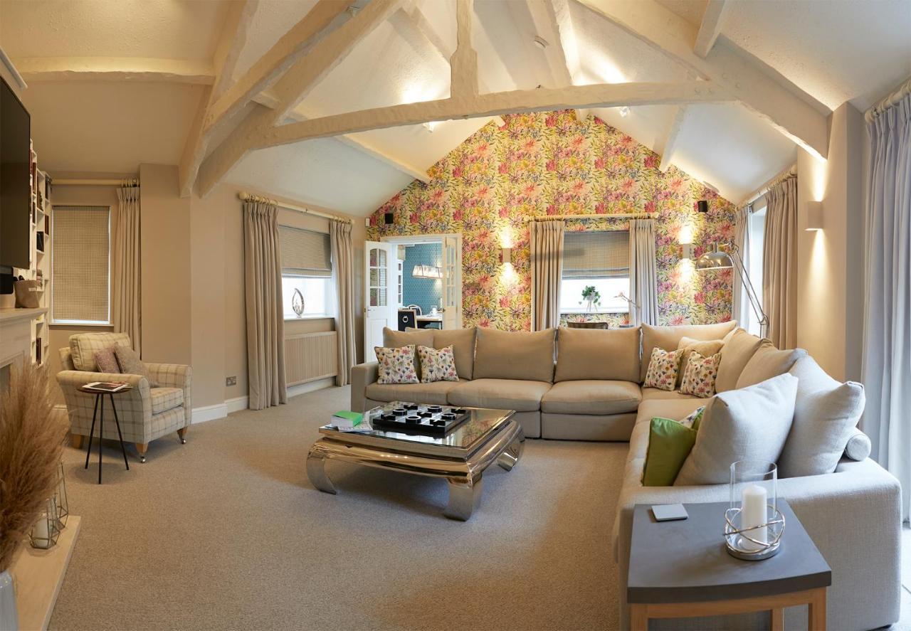 The Plough & 5* Scarborough