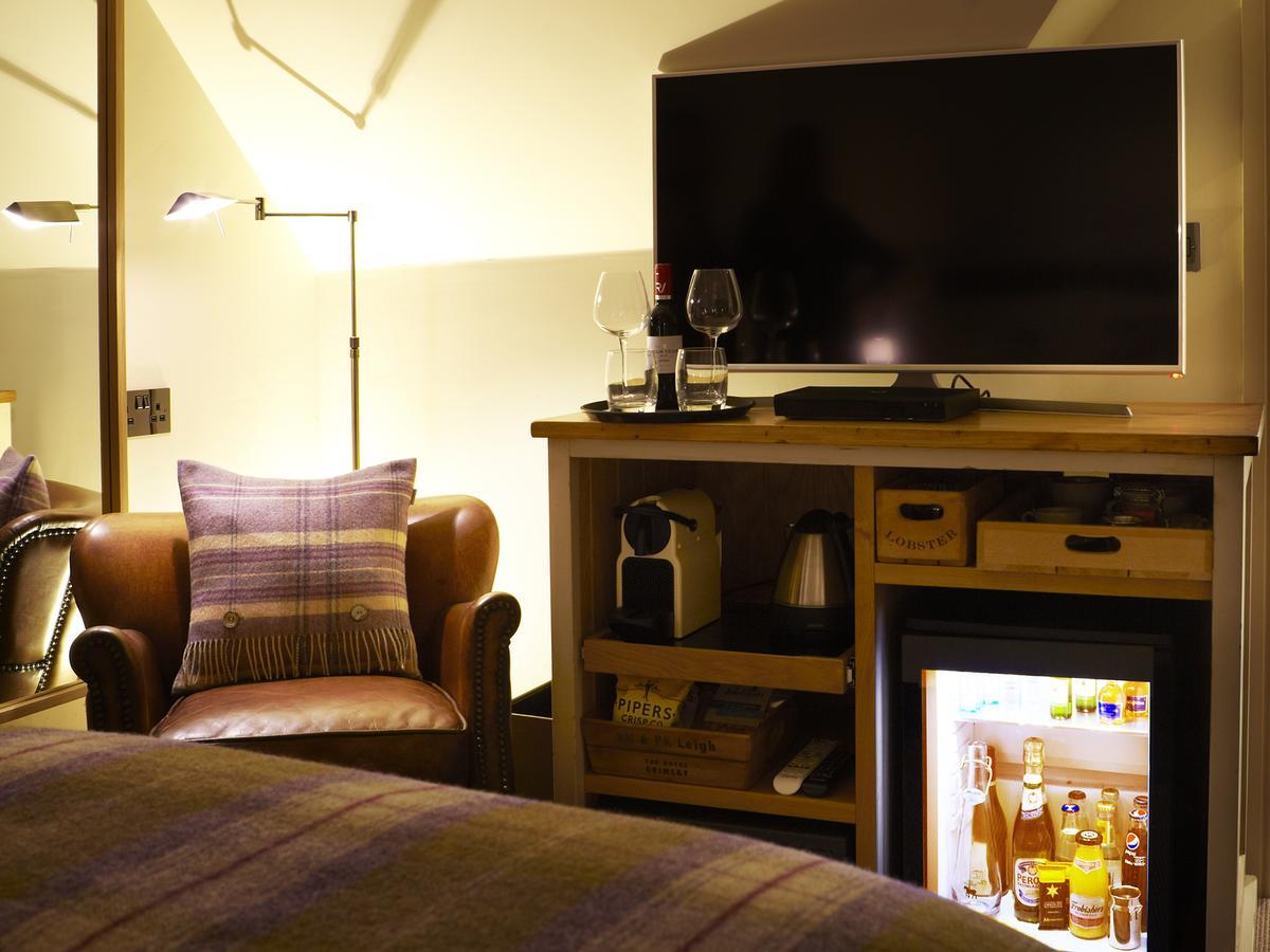 The Plough & 5*